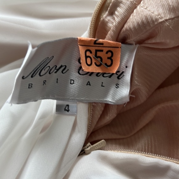 Dress - Picture 8 of 8